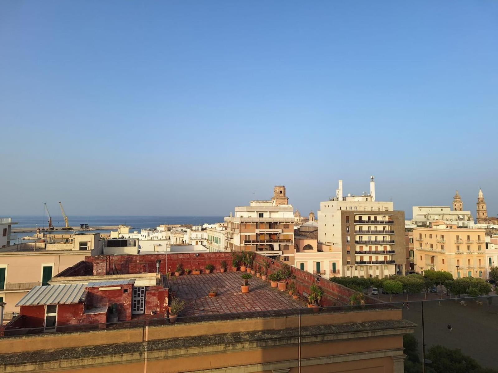 מלון מונופולי Vistamare House מראה חיצוני תמונה