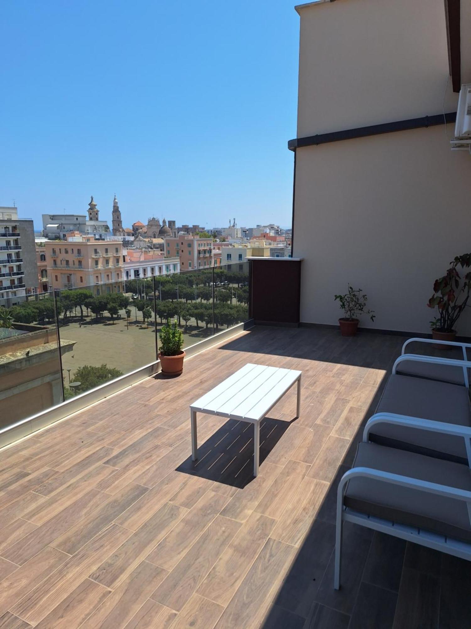מלון מונופולי Vistamare House מראה חיצוני תמונה