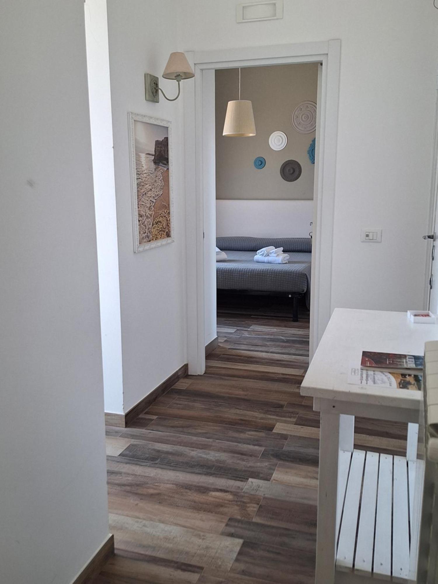 מלון מונופולי Vistamare House מראה חיצוני תמונה